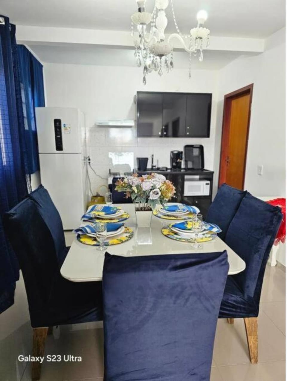 Dining area, kitchen
