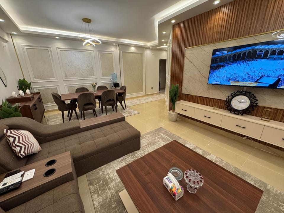 Luxury diamond apartment in wesal residences compound Apartment in Cairo Governorate