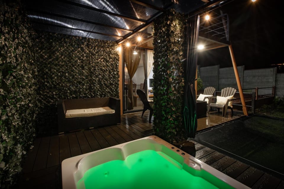 Hot Tub