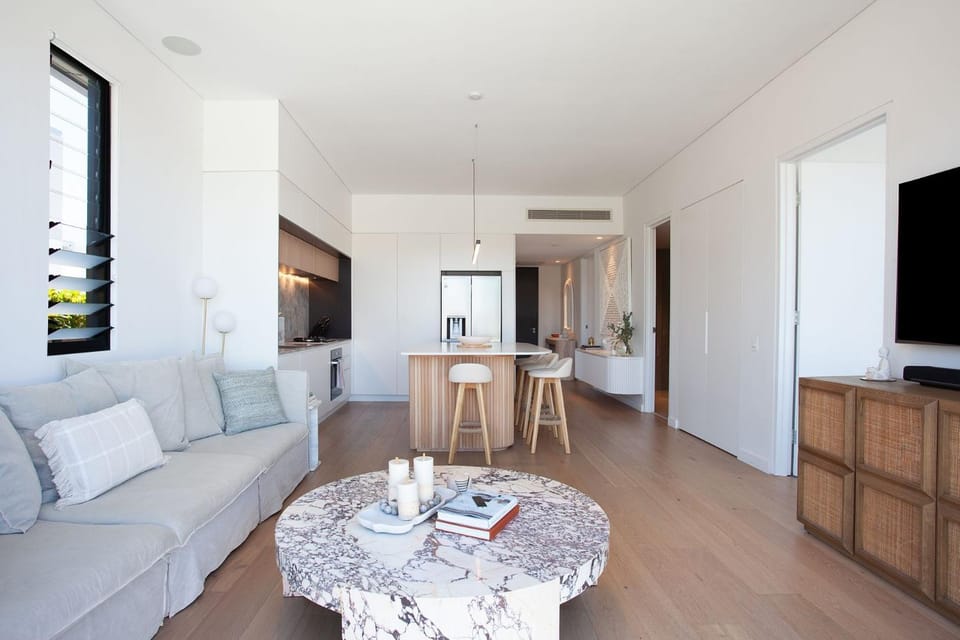 Coogee Contemporary Casa Penthouse IH Apartment in Sydney