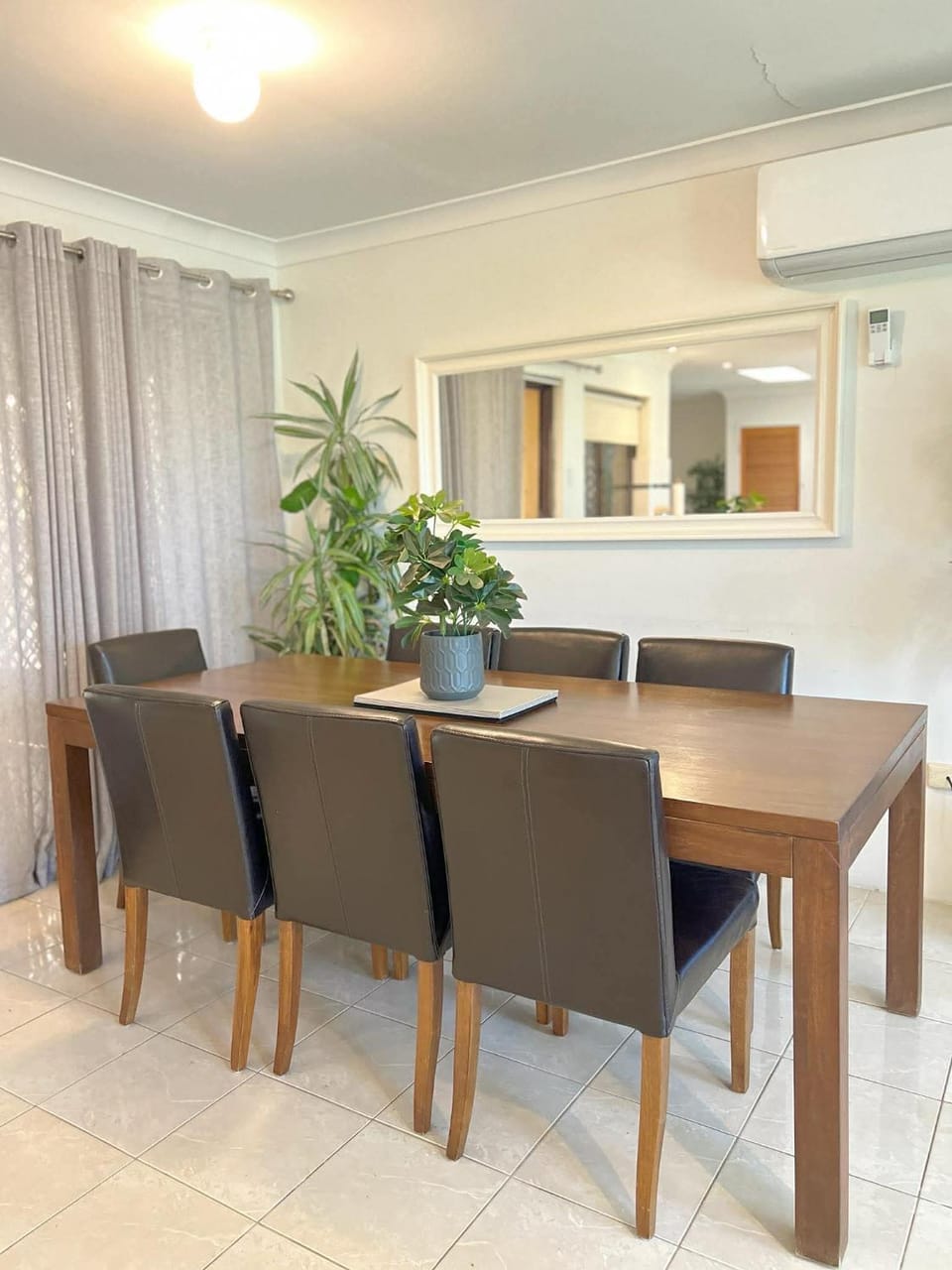 Family Home Away From Home House in Perth
