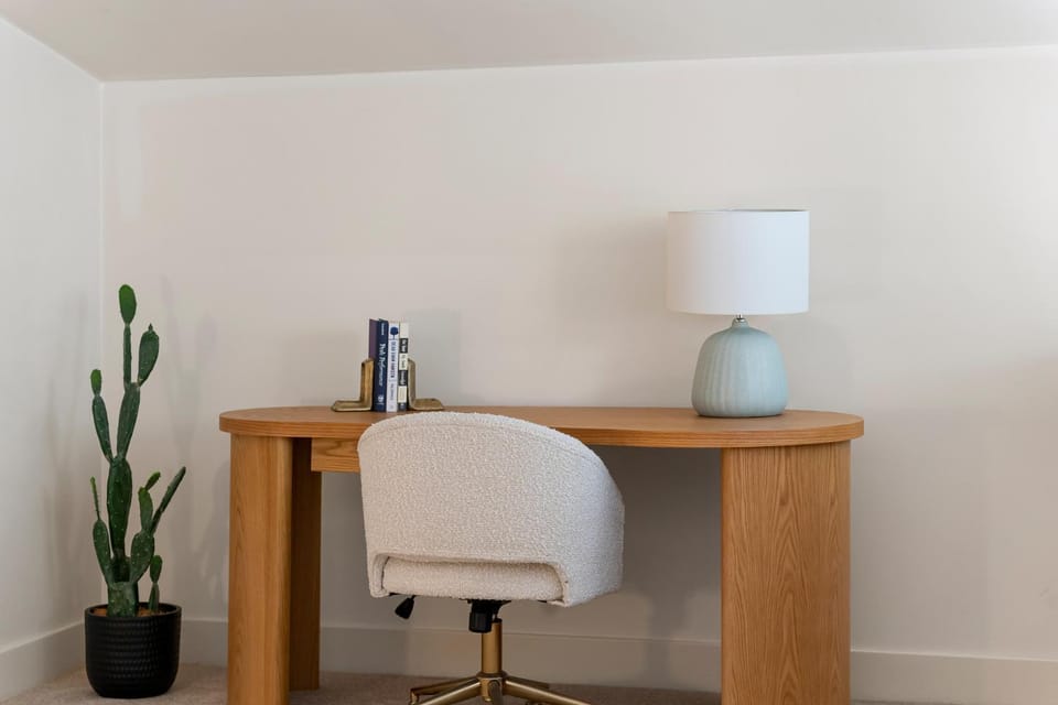Crown Street Apartments by Urban Rest Apartment in Surry Hills