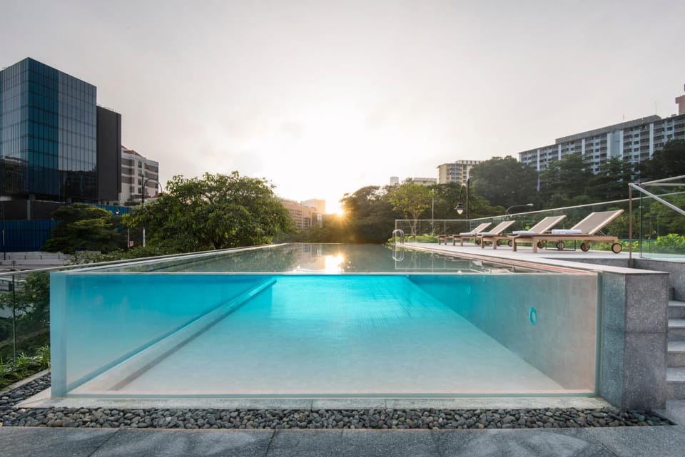 Swimming pool, Swimming pool