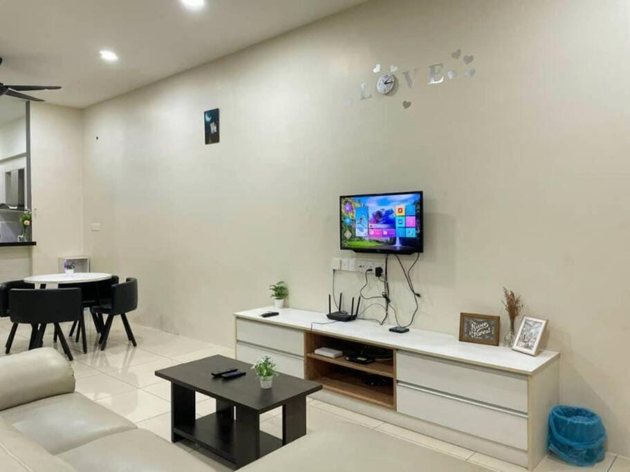 CozyHouse 4ROOM 3BATH ROOM 10PAX```SimpangAmpatTasek House in Penang