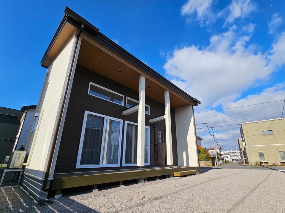 Onasyas-A House in Hokkaido Prefecture