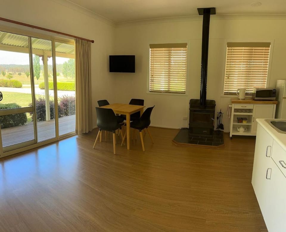 Glen Waverly Farmstay Farm Stay in Glen Innes