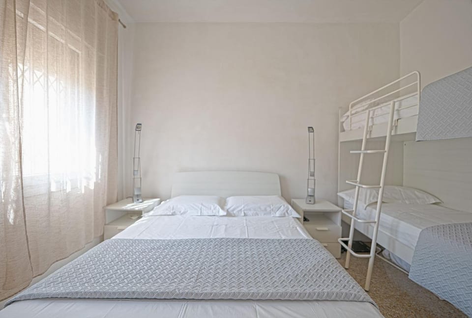 Property building, Living room, Bedroom