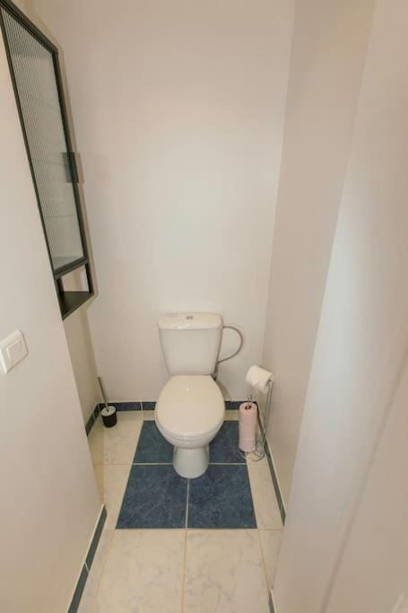 Magnifique appartement vue mer Mont Borron Apartment in Nice