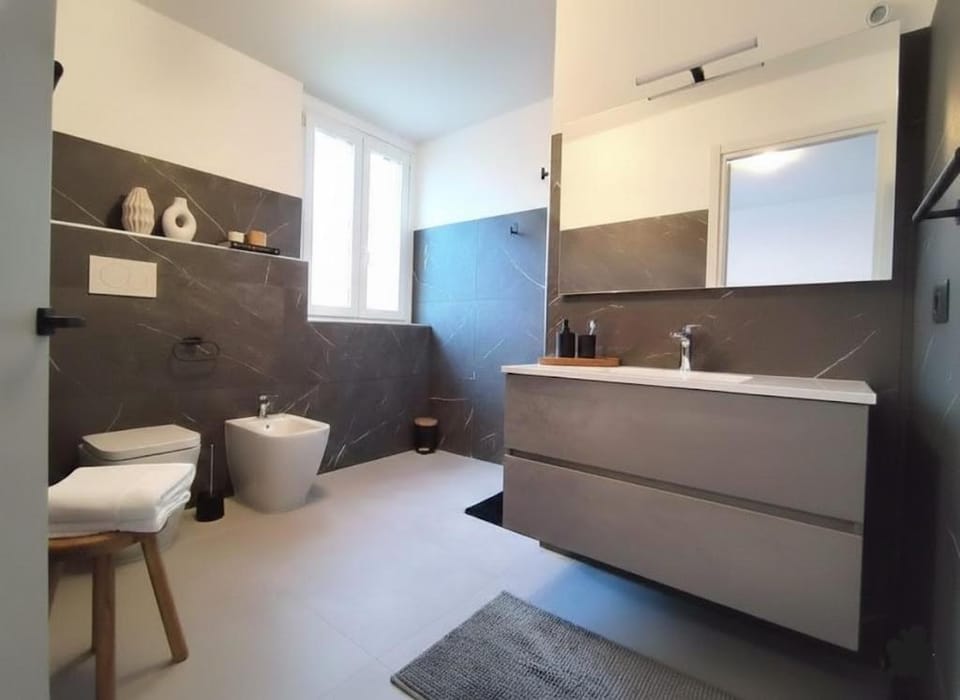 Shower, Toilet, Bathroom, bidet