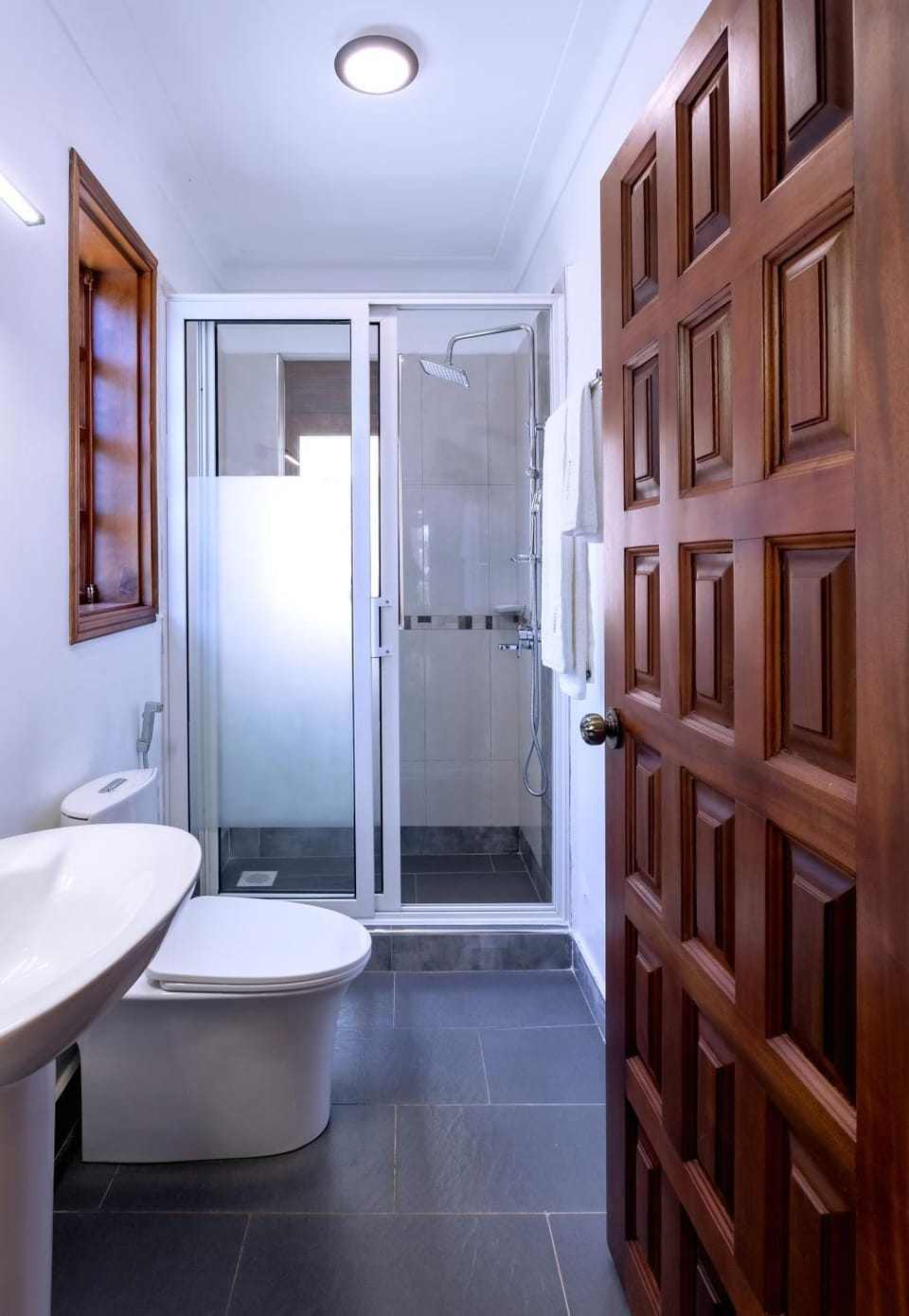 Shower, Toilet, Bathroom