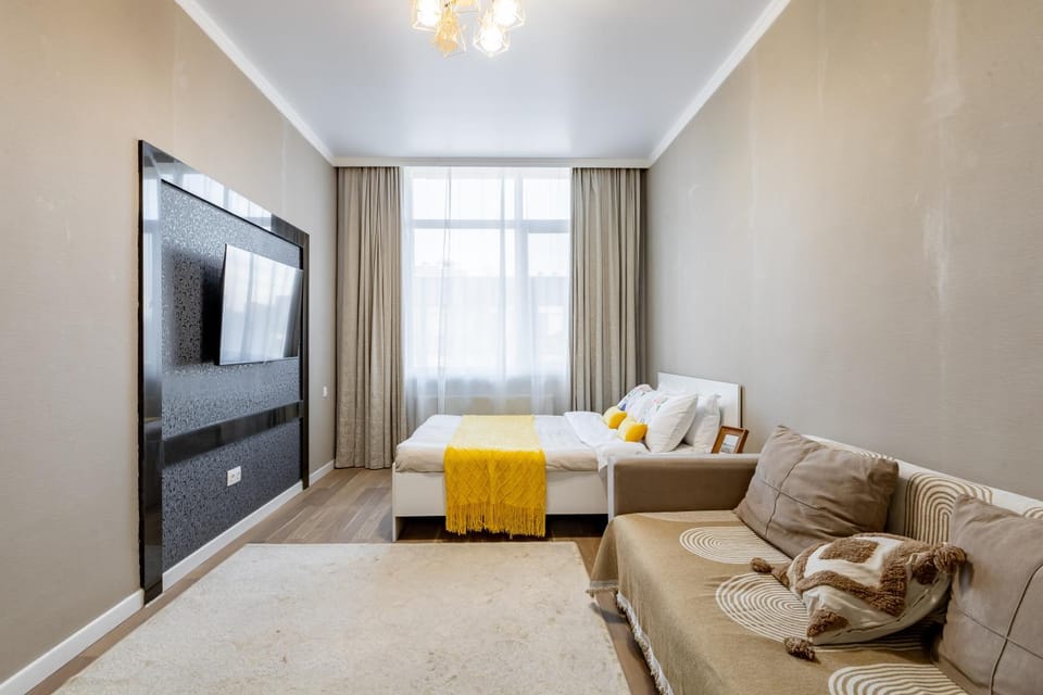 Bed, TV and multimedia