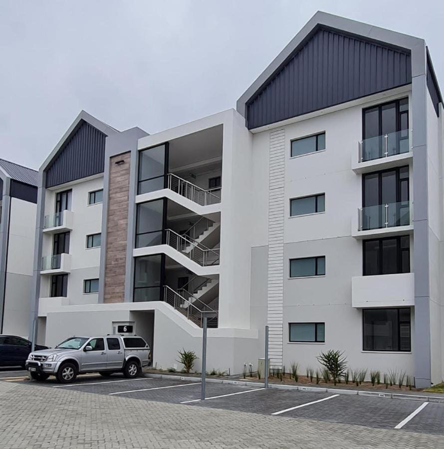 Bellamare Apartment in Port Elizabeth