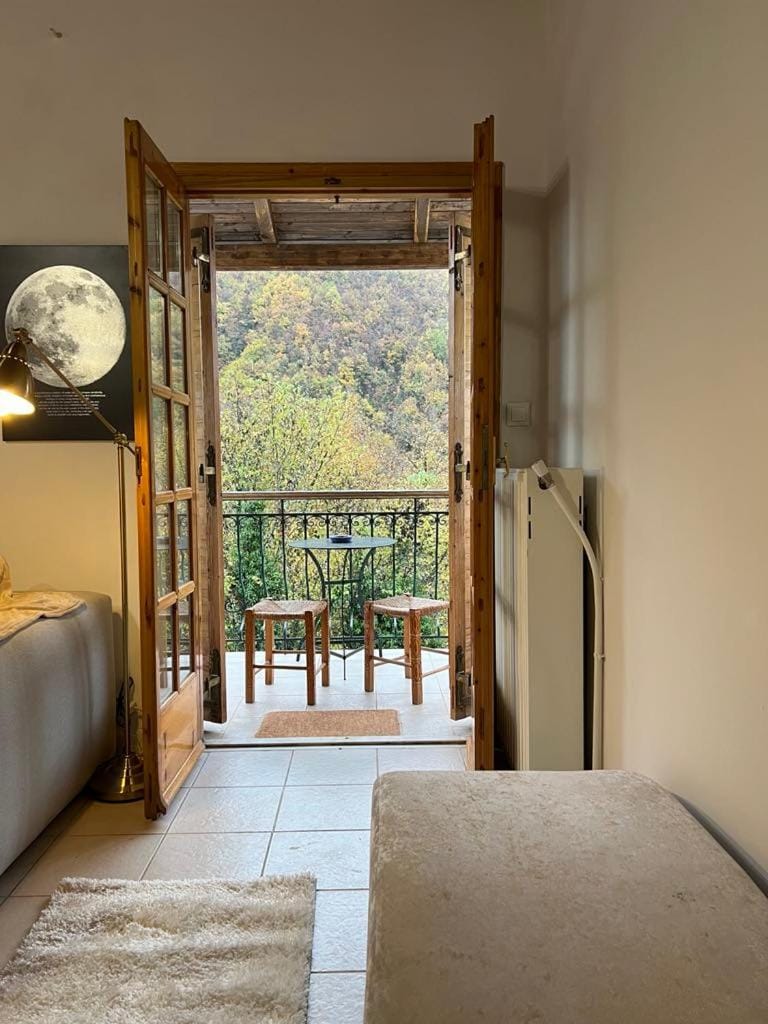 View (from property/room), Balcony/Terrace, Seating area