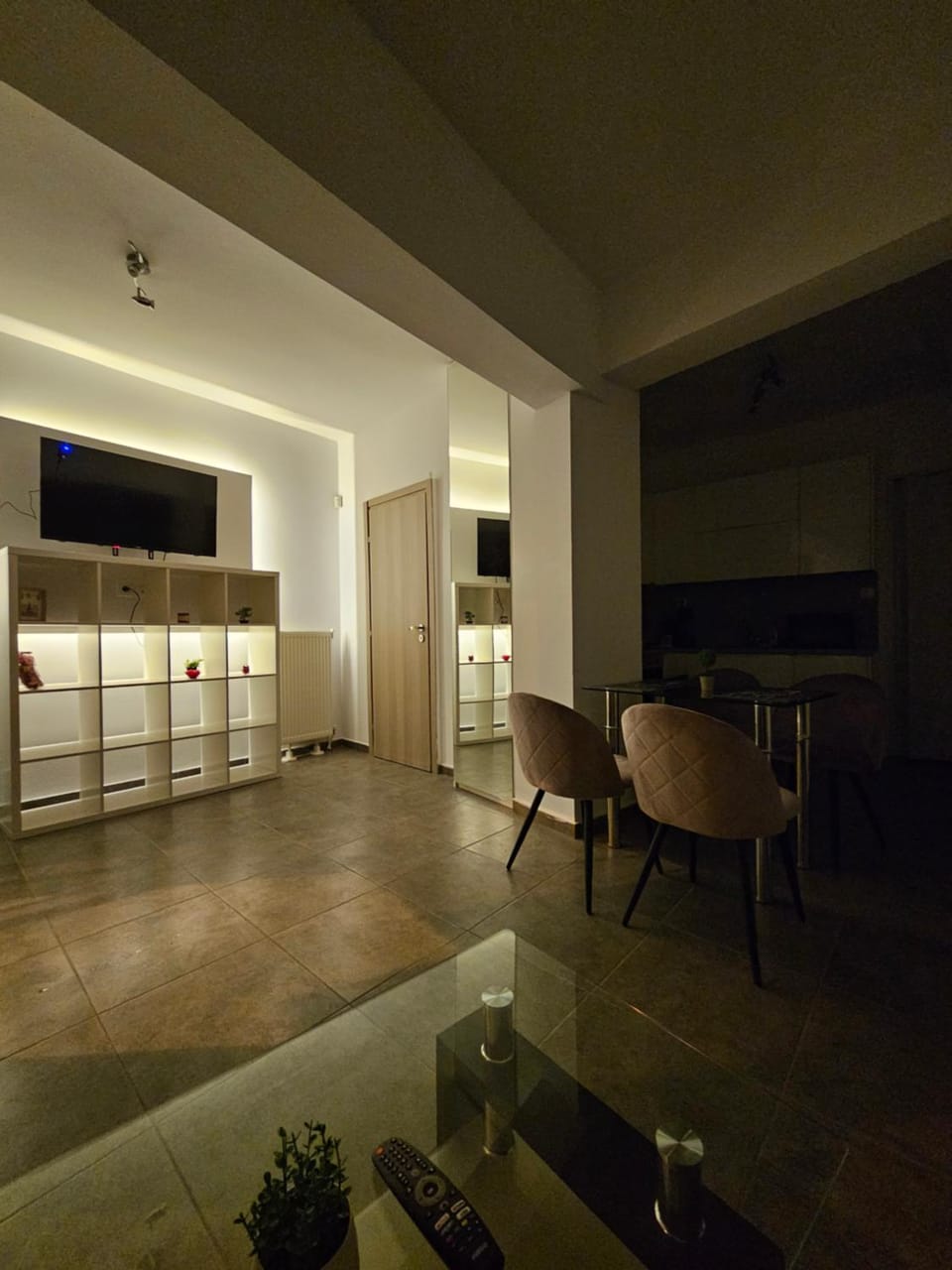 TV and multimedia, Living room, Seating area