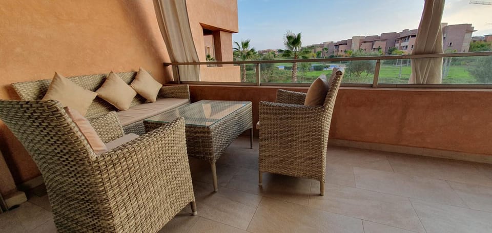 Patio, Balcony/Terrace