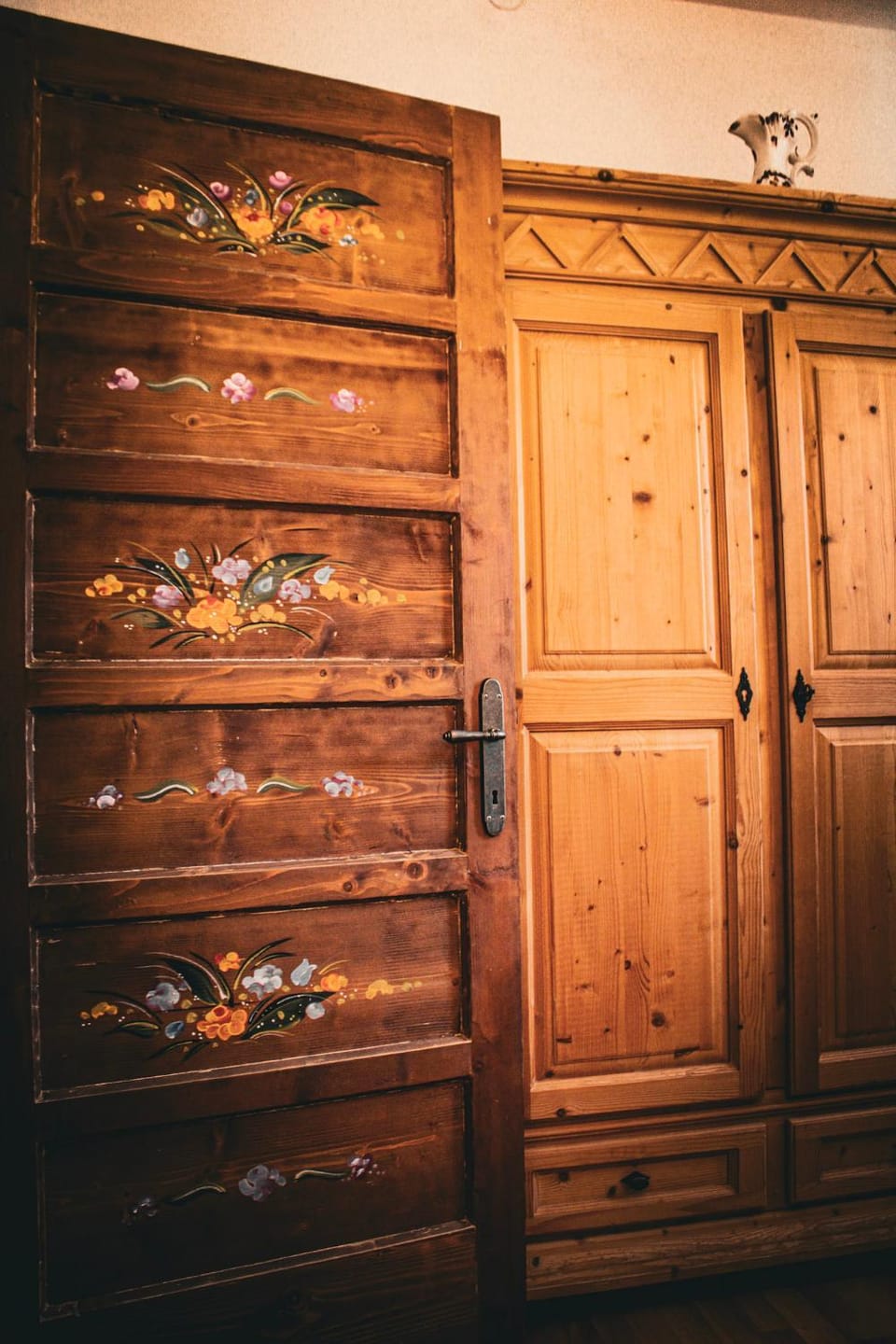 wardrobe