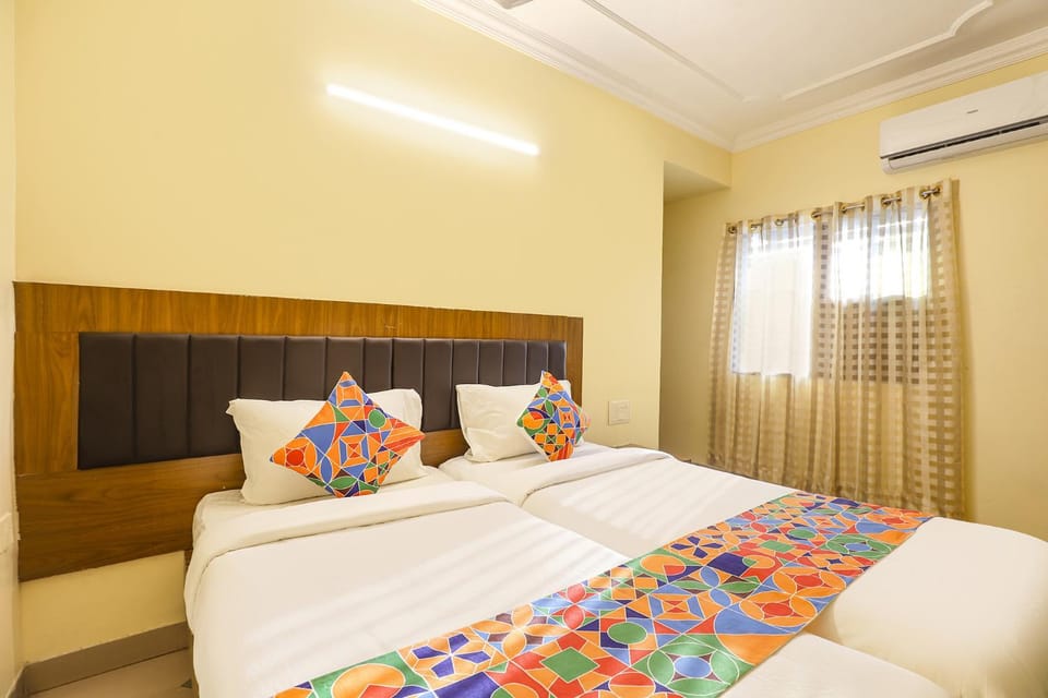 Bed, Bedroom, air conditioner