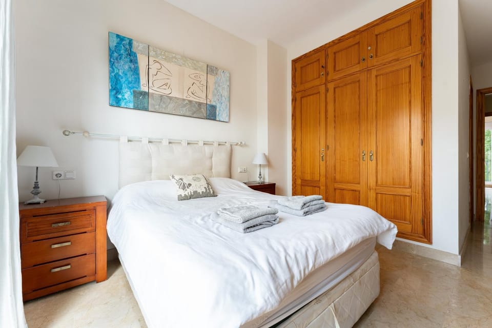 Living room, Bedroom