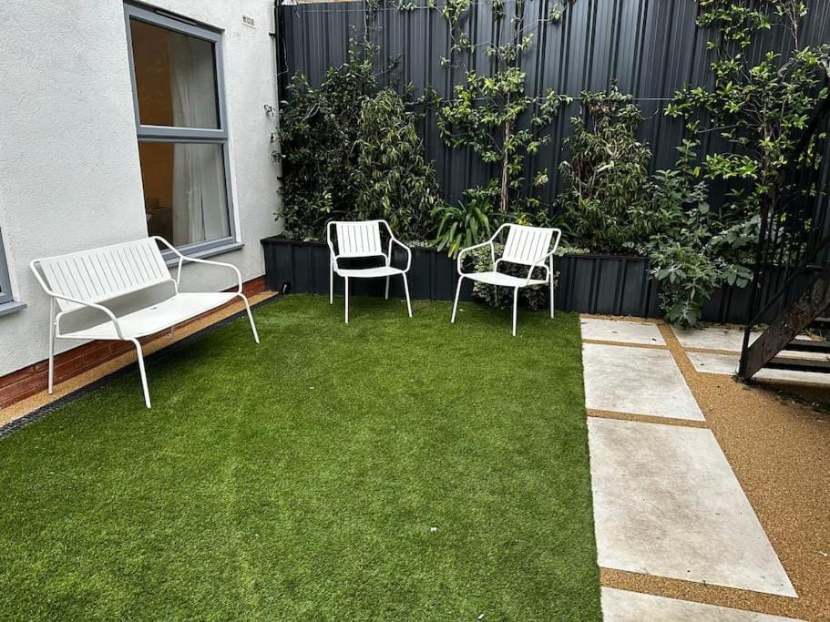 Patio, Garden view