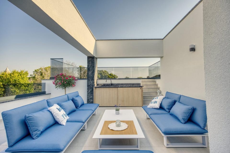 Balcony/Terrace, Seating area