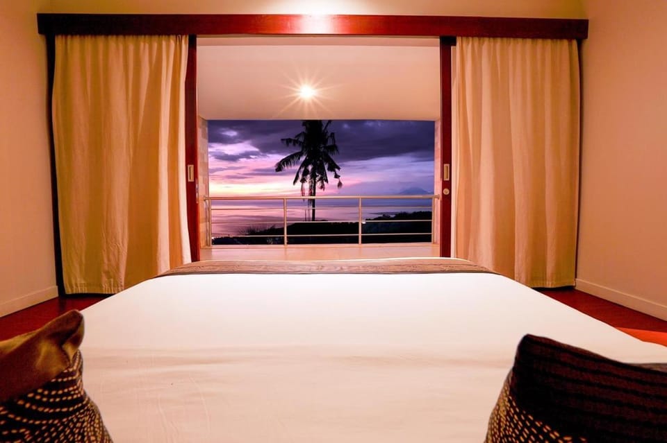 Natural landscape, Photo of the whole room, Bedroom, Sea view