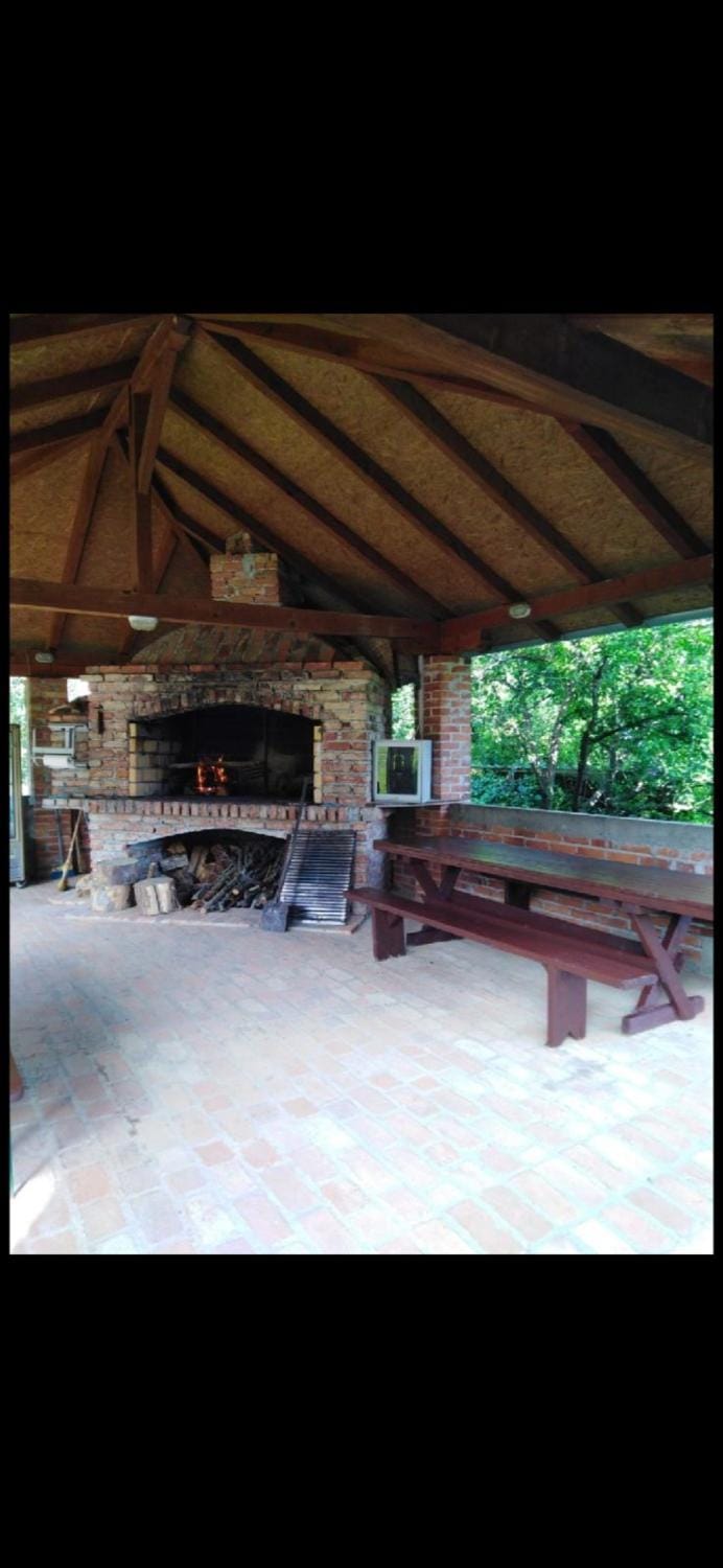 Kuća za zabavu ili odmor-Pegas Chalet in Slovenia