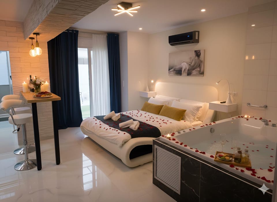 Bed, Bath, air conditioner