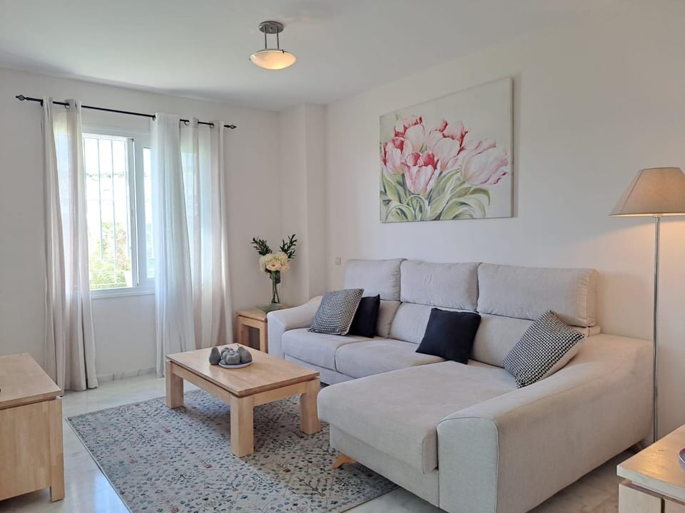Noctua valle romano golf 015 Apartment in Costa del Sol