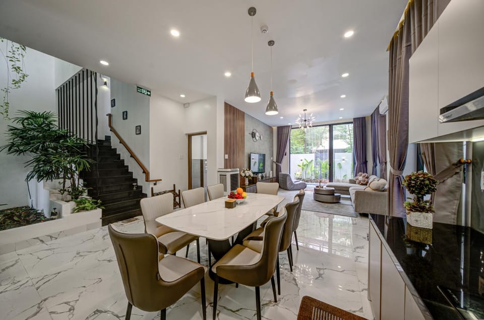 Property building, Living room