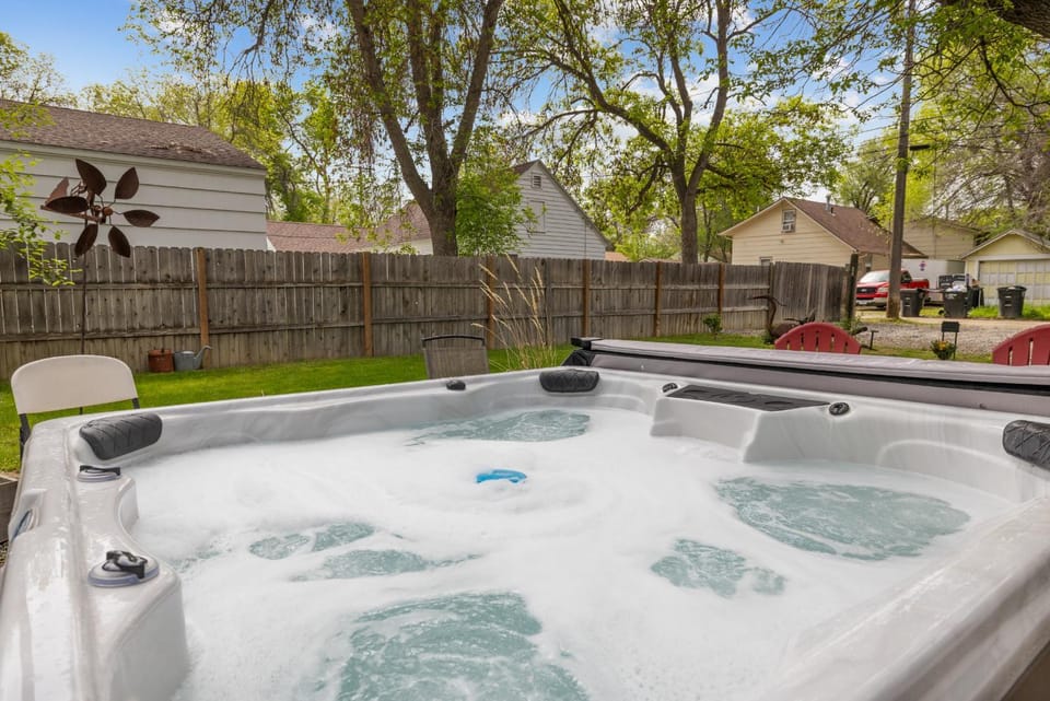 Day, Natural landscape, Hot Tub
