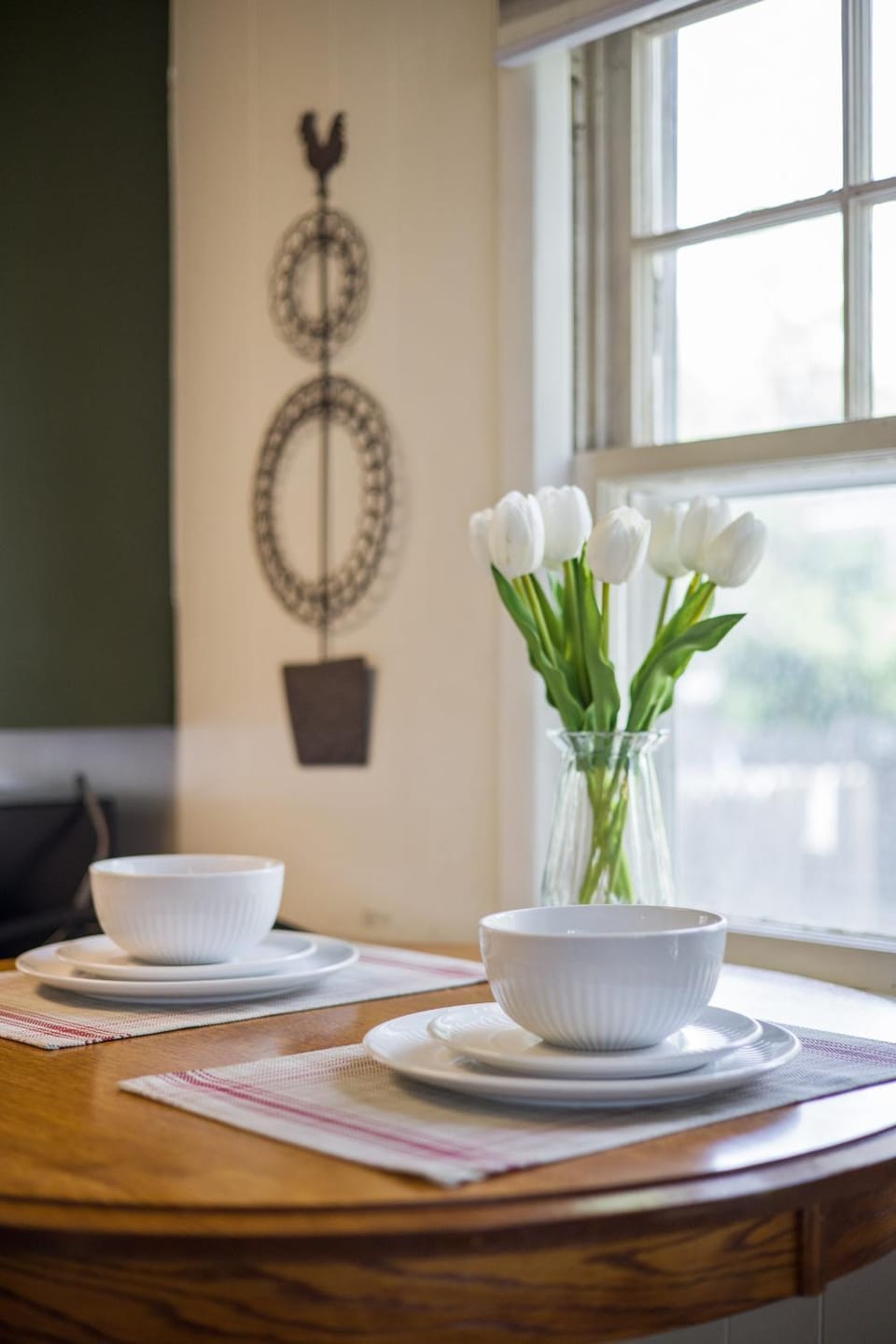 Seating area, Dining area