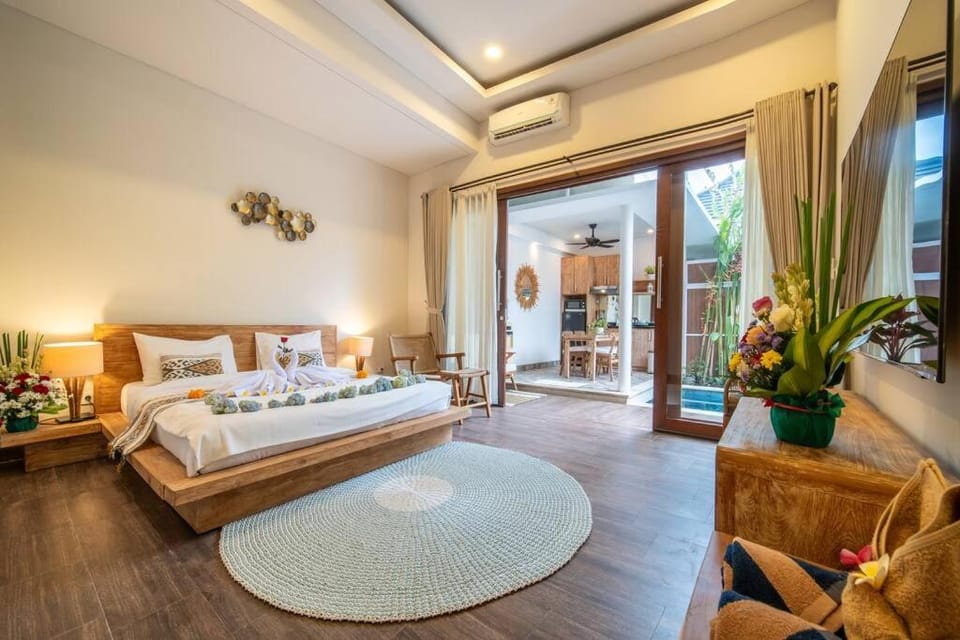 Arts Cherry Villa Satu Two-Bedroom with Private Pool Kuta Villa in North Kuta