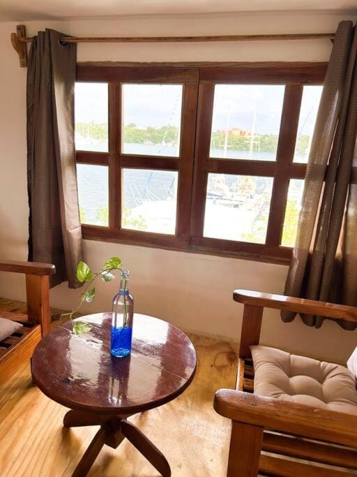 Loft con hermosa vista, terraza y wifi Starlink! Apartment in Isla Mujeres