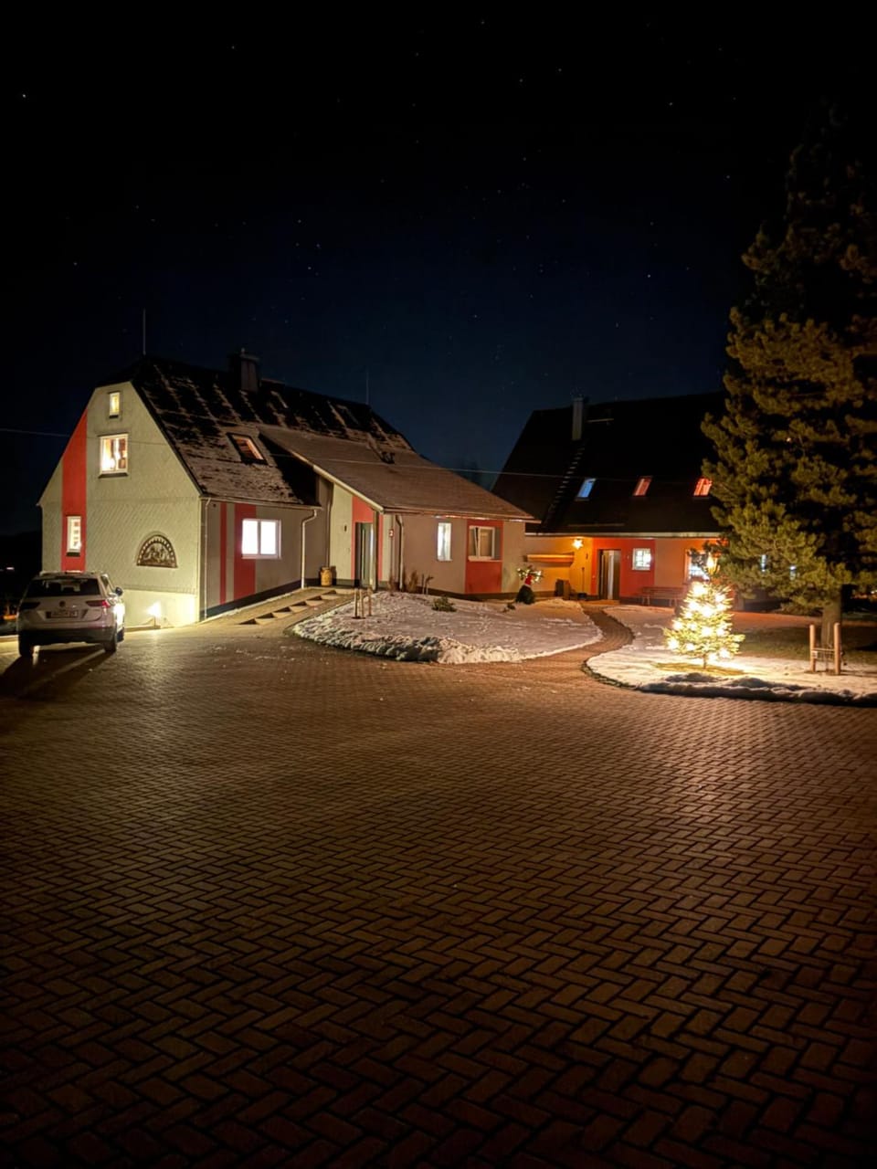Property building, Night