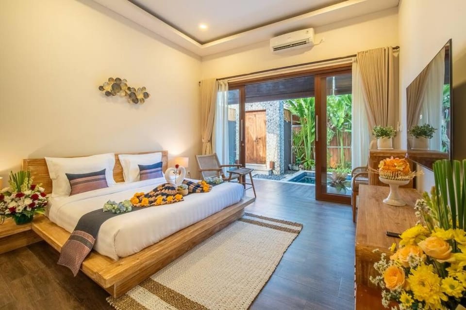 Arts Cherry Villa Dua Two-Bedroom with Private Pool Kuta Villa in North Kuta