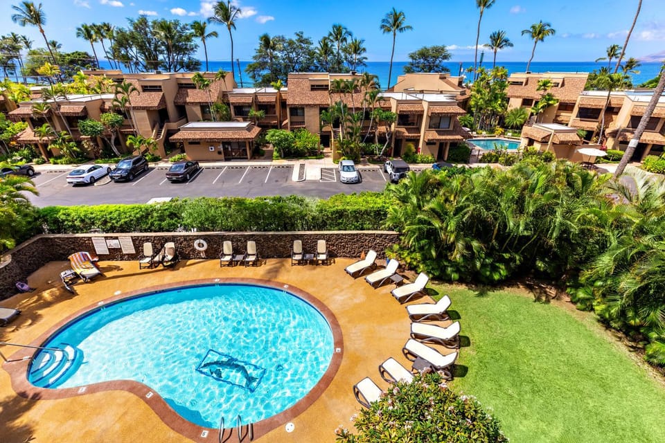 Kamaole Beach Royale 302 Apartment in Kihei