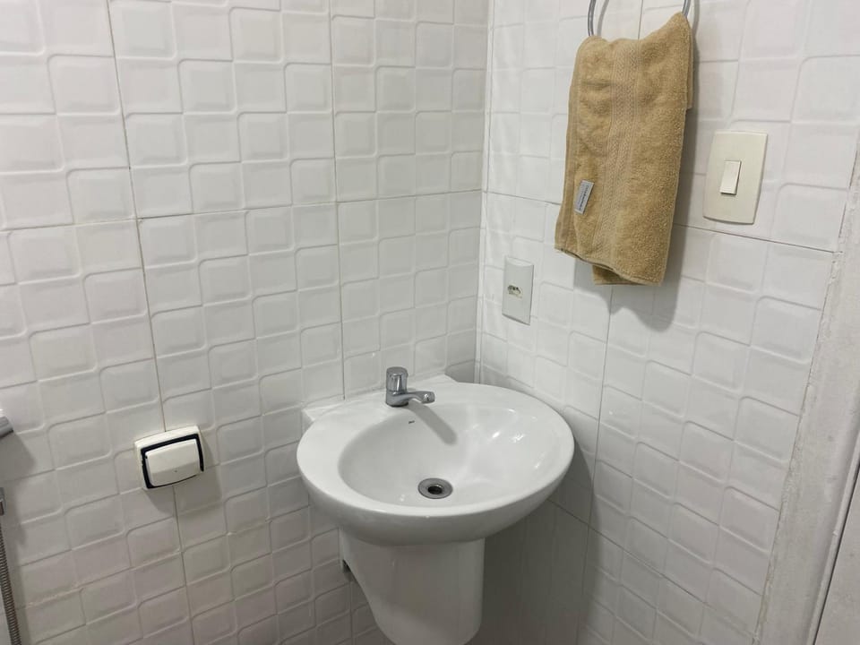 Modern Studio in Copacabana Apartment in Rio de Janeiro