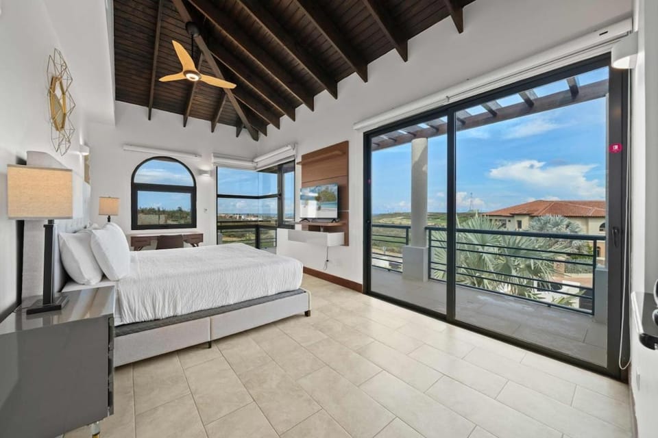 Caya di Sero 18 Tierra del Sol Villa in Noord