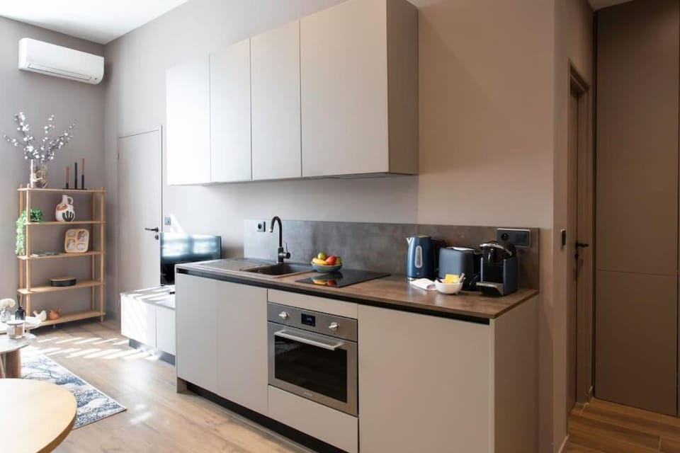 #61 Staywizus - 1 BDR Rossini Centrale Balcony AC Apartment in Nice