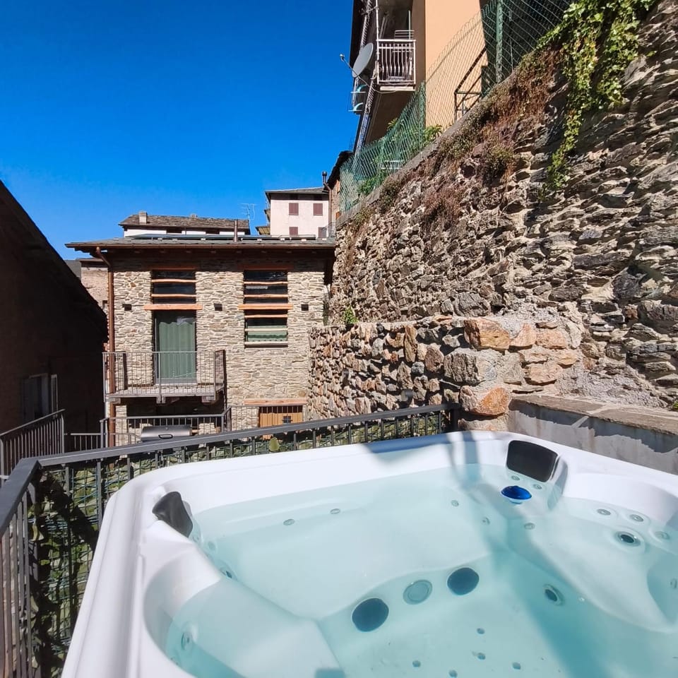 Chalet Letizia Mountain and Wellness Center - Your Mountain Holiday Apartment in Province of Lecco