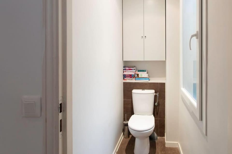 L58 Staywizus - Port Suite 2 BDRS 5mins Old town & Beach Tram Apartment in Nice