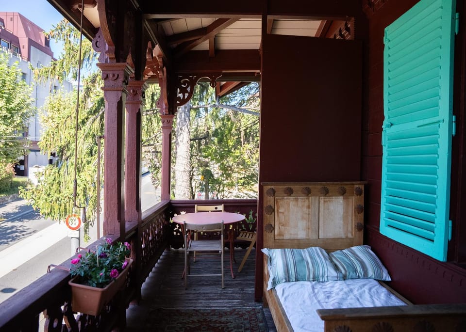 View (from property/room), Balcony/Terrace, Bedroom