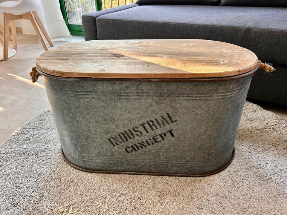 Text overlay, furniture