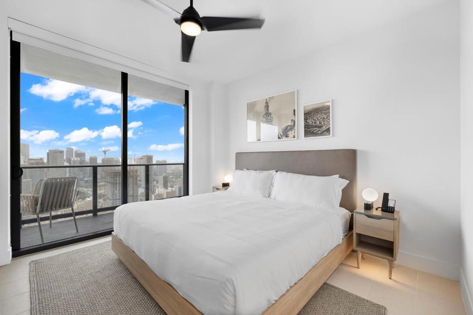 Bed, Bedroom, City view, air conditioner