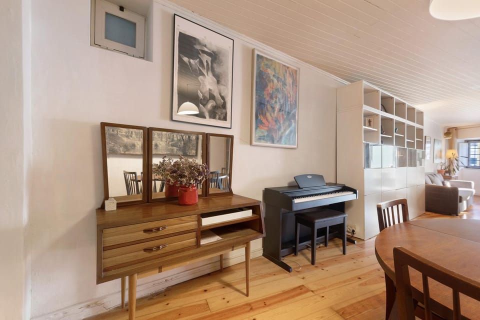 Property building, Living room