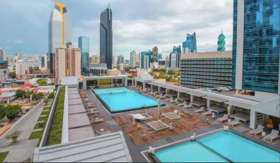 Pool view, Swimming pool