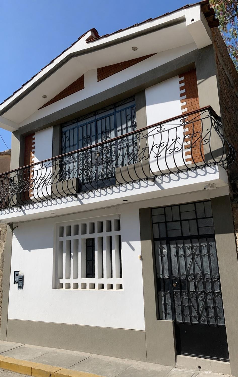 Dpto Moderno a 1 y media cuadra de la Plaza de Armas de Caraz Apartment in Ancash, Peru