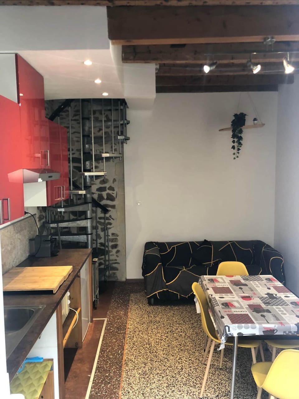 Kitchen or kitchenette, Living room, Dining area