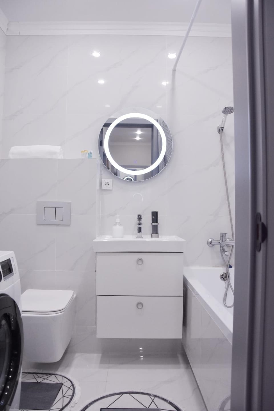 Toilet, Bathroom
