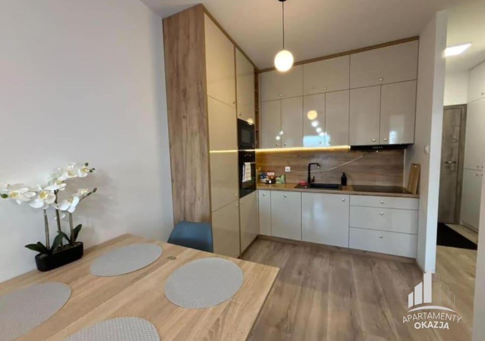 Apartament #CapitalTower 59A FV Parking by APARTAMENTY OKAZJA Apartment in Poland